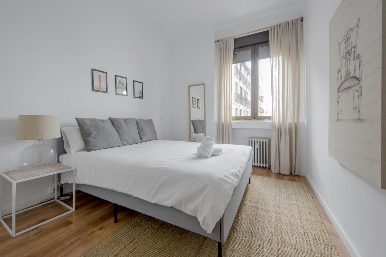 Luxury Apartamento De 5 Hab En El Centro De Madridアパートメント エクステリア 写真